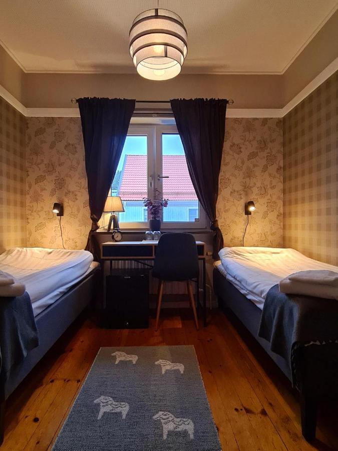 Dala-Jaerna Hotell Och Vandrarhem 외부 사진