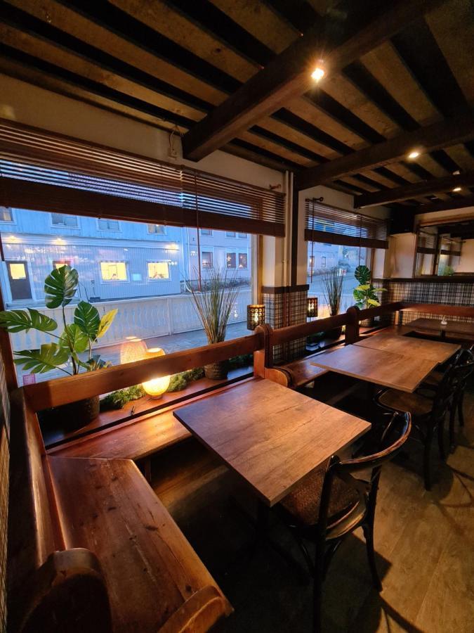 Dala-Jaerna Hotell Och Vandrarhem 외부 사진